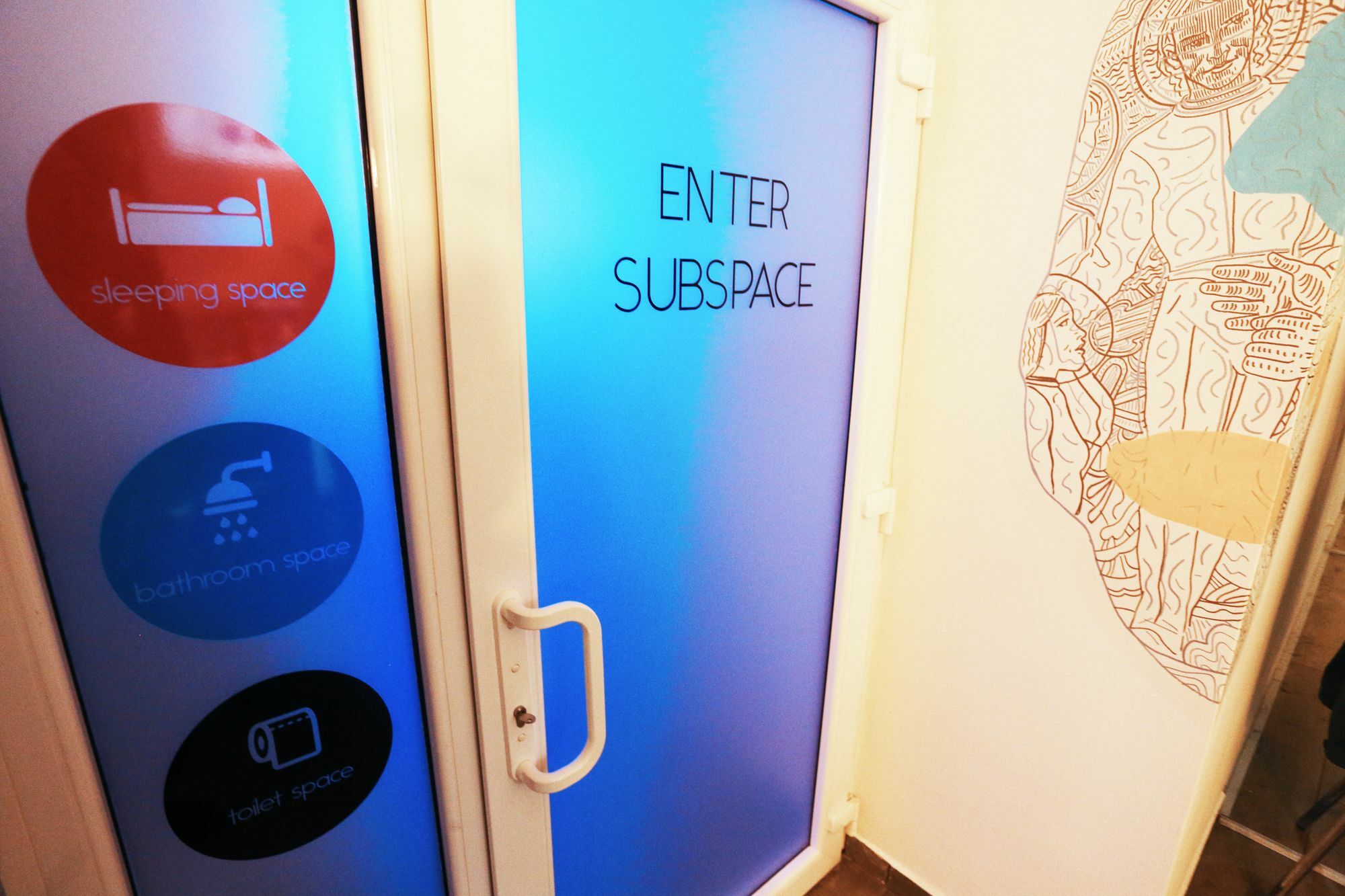 Subspace Hostel Zagreb Bagian luar foto